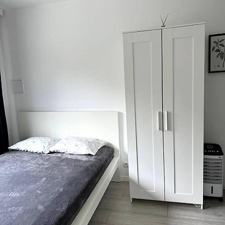 Quiet Apartment Near The Park, Metro, Centre, Wi-Fi - By Hik Apartments Warsawa Bagian luar foto