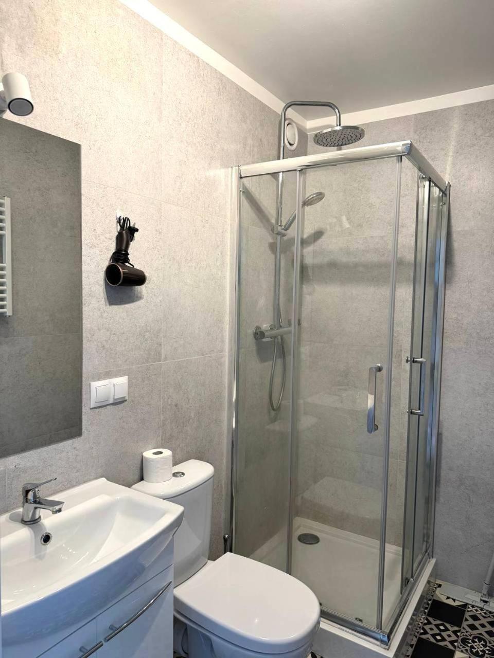 Quiet Apartment Near The Park, Metro, Centre, Wi-Fi - By Hik Apartments Warsawa Bagian luar foto