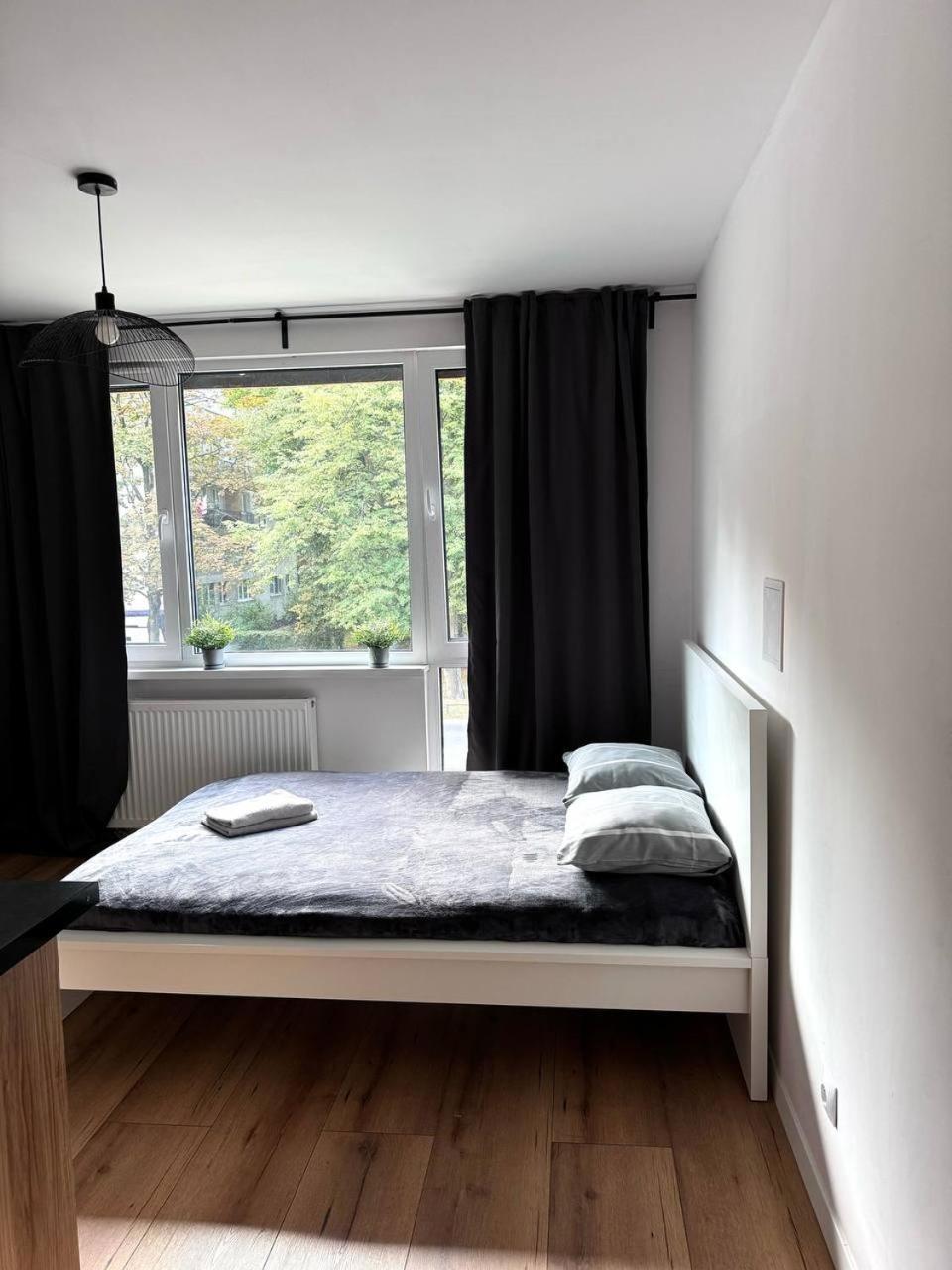 Quiet Apartment Near The Park, Metro, Centre, Wi-Fi - By Hik Apartments Warsawa Bagian luar foto