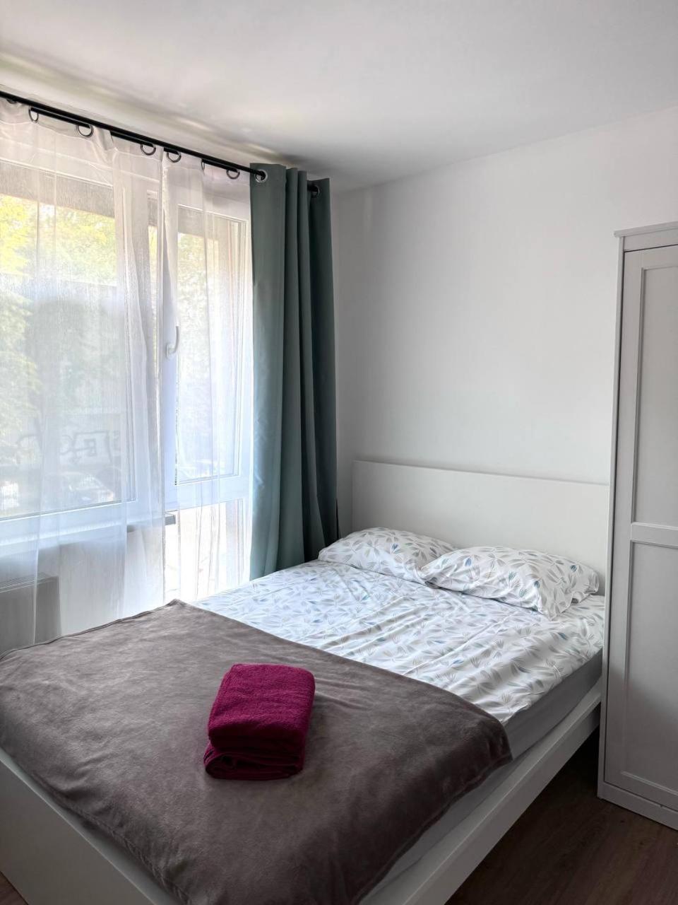 Quiet Apartment Near The Park, Metro, Centre, Wi-Fi - By Hik Apartments Warsawa Bagian luar foto